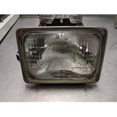 GTM316 Passenger Right Headlight Assembly From 2005 Ford F-250 Super Duty  5.4